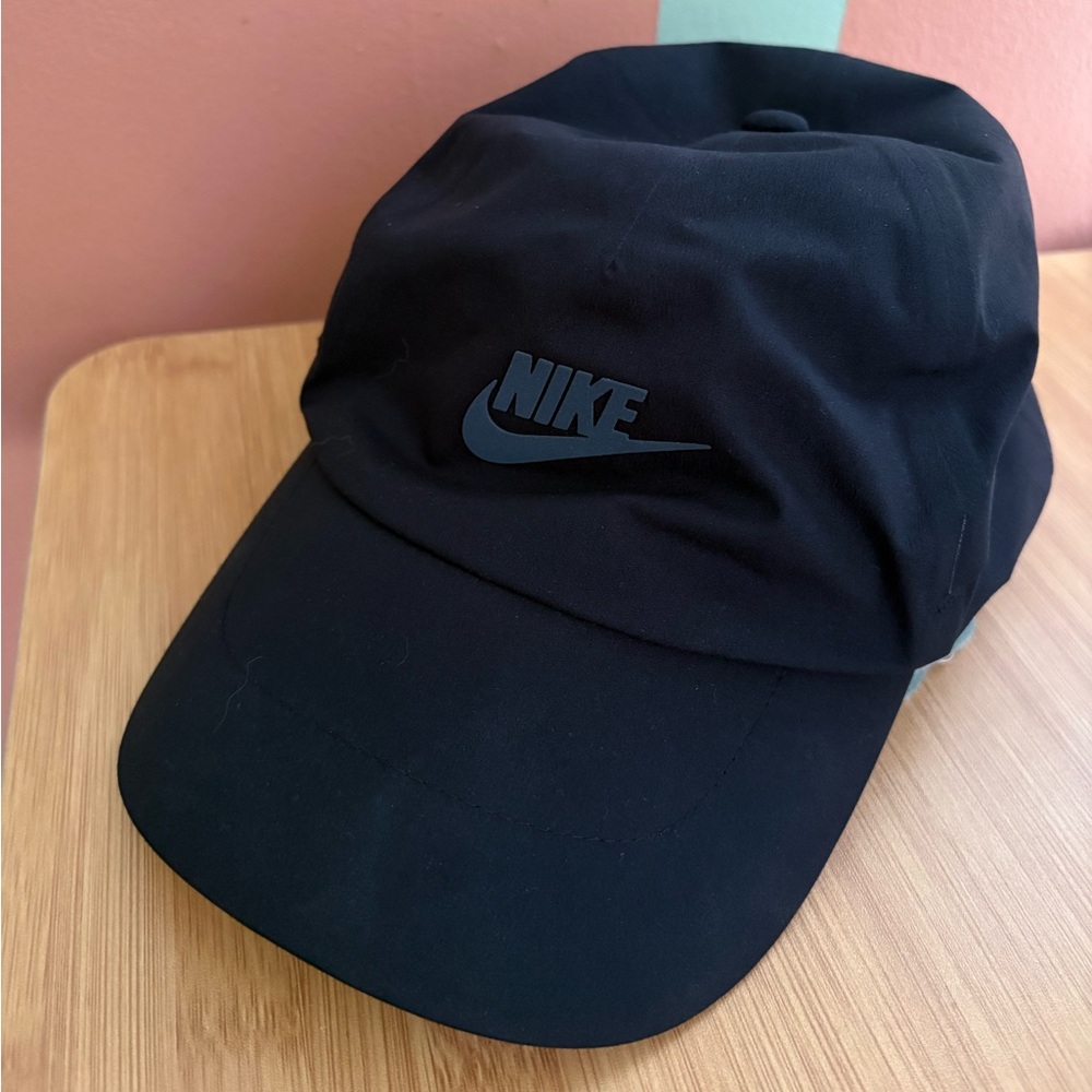 Nike H86 Snapback Hat